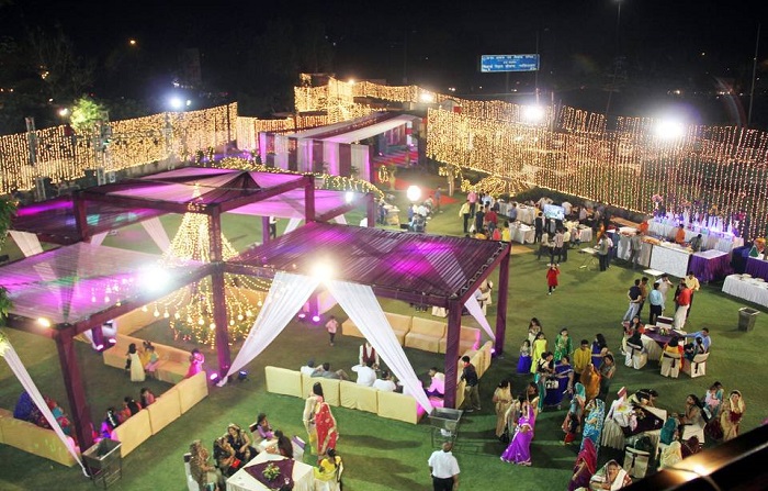 Backdrop decoration by Hari Om tent event,Flower decoration services by Hari Om tent event 